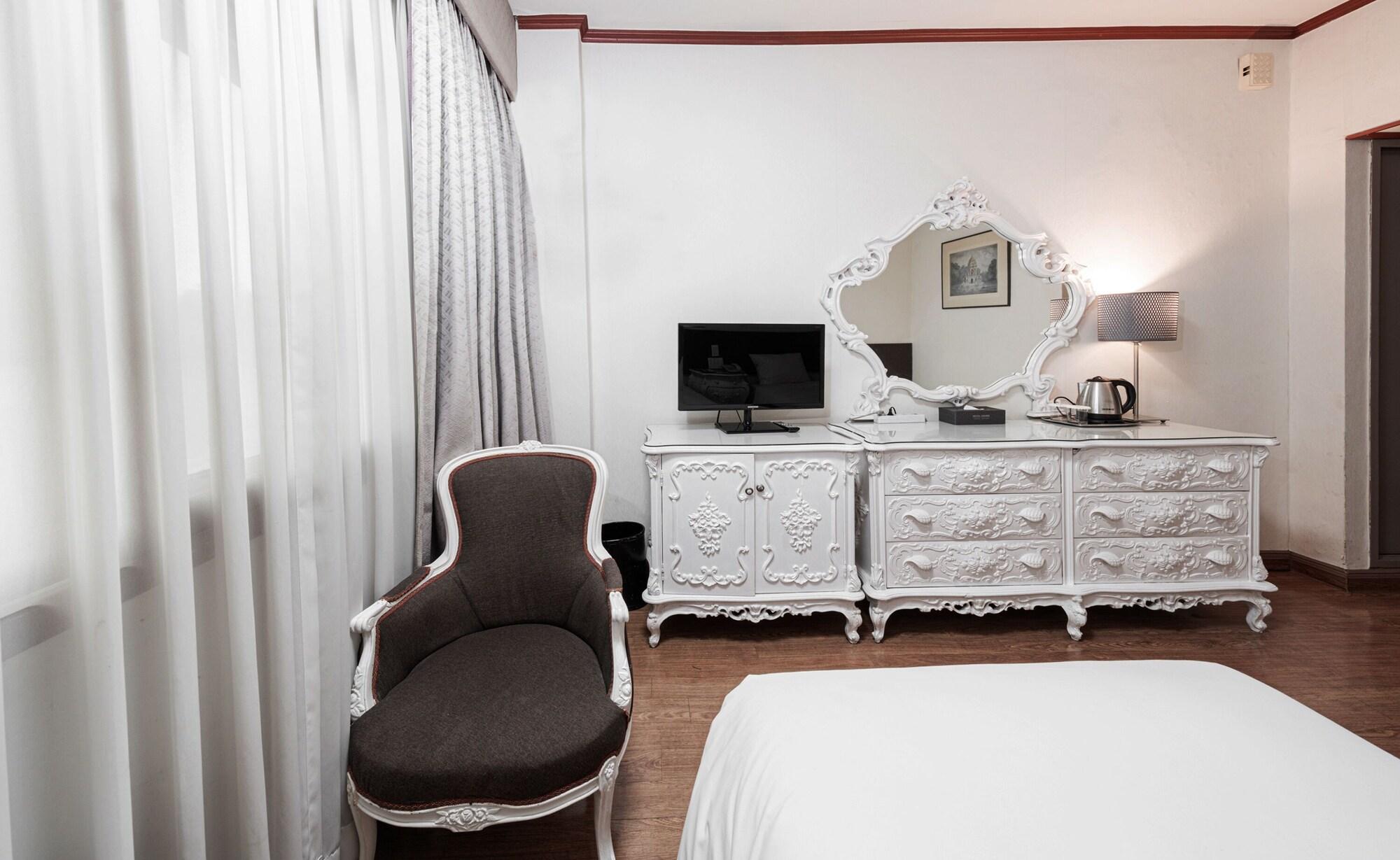Itaewon Crown Hotel Сеул Екстер'єр фото