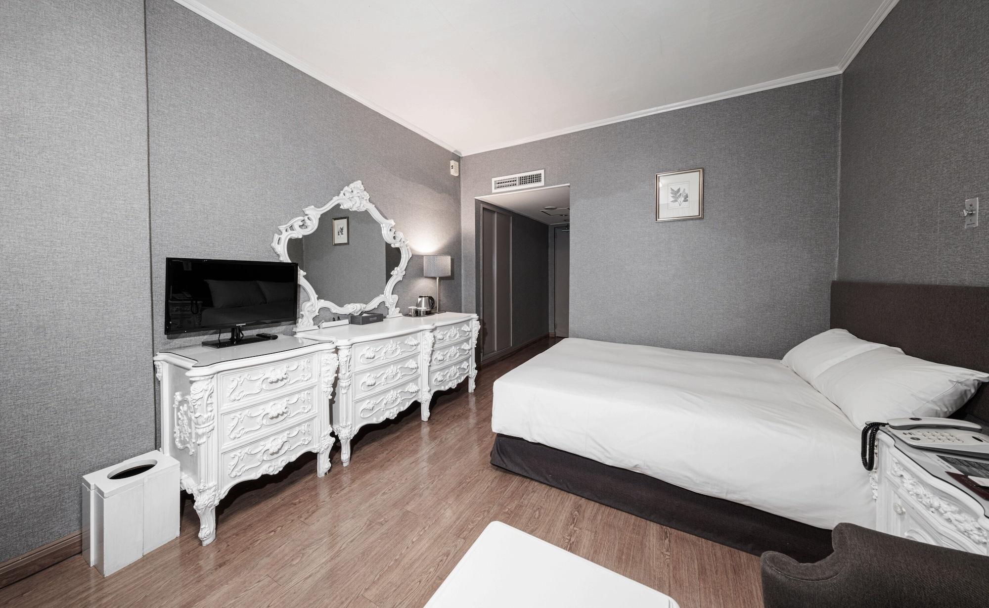 Itaewon Crown Hotel Сеул Екстер'єр фото
